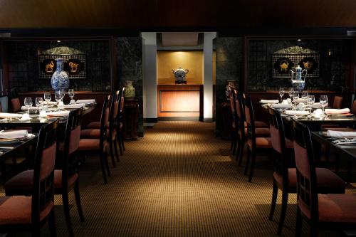 RIHGA Royal Hotel Osaka - Recreational and Wellness Facilities