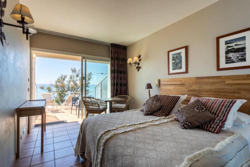 Roc Hotel - 4-Star Hotel With Feet in the Water - Guest Experience and Reviews