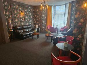 ROSE Hotel Review: A Comfortable Stay - Room Types and Amenities