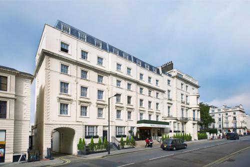 Royal Eagle Hotel - Facilities and Services