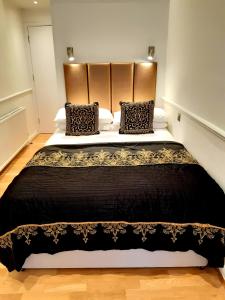 Rushmore Hotel - Facilities and Amenities