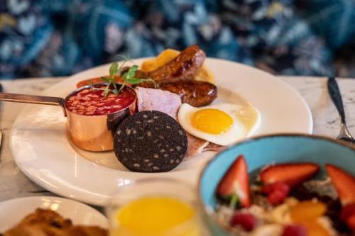 Rutland Hall Hotel - Dining at Blossoms Restaurant