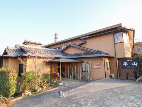 Ryokan Hirayama - Facilities and Services