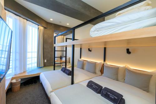 Sakura Cross Hotel Ueno Iriya Annex - Amenities Offered