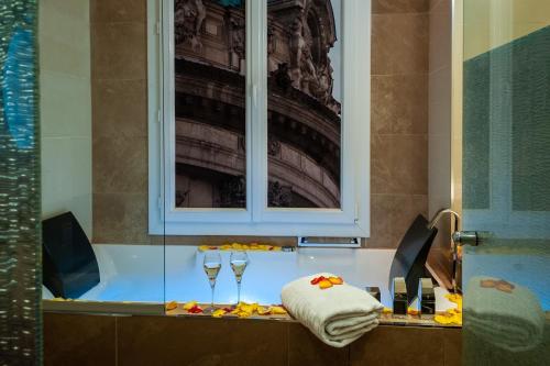 Secret of Paris - Hotel & Spa - Prime Location and Guest Experiences