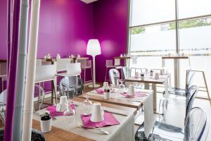 Seven Urban Suites Nantes Centre - Room Amenities