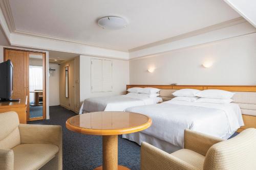 Sheraton Grande Tokyo Bay Hotel - Hotel Facilities and Amenities