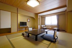 Shiga Park Hotel - Accommodation Details