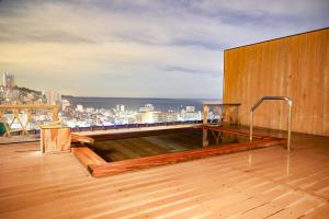 Shin Kadoya - Guest Reviews Highlights