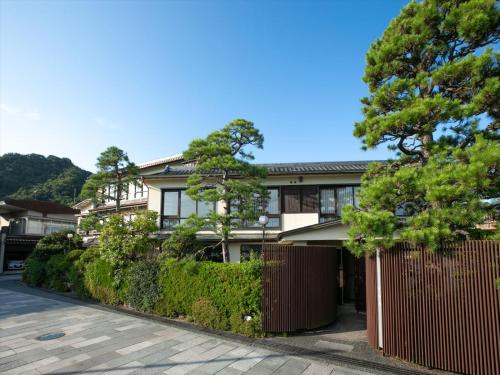 Shinpuro - Amenities and Facilities