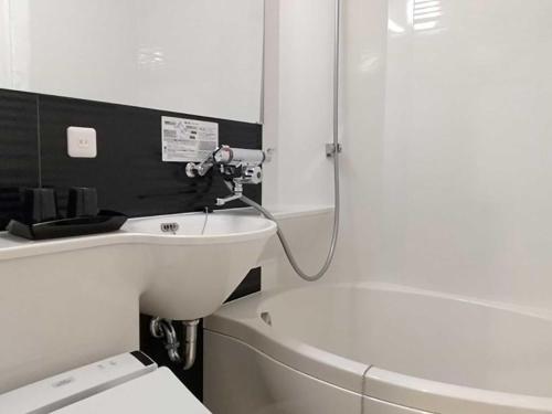 Smart Place Inn Kyoto Shijo Omiya Station - Room Amenities