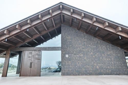 Snow Peak YAKEI SUITE ABURAYAMA FUKUOKA - Facility Highlights