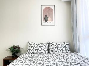 Songshan 2F Central Shinjuku Walk to Kabuki-Chou, Golden Gai - Check-in and Check-out Details