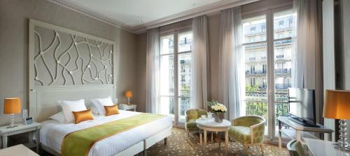 Splendid Etoile - Room Types and Amenities