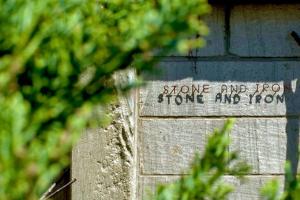 Stone and Iron - House of STONE and IRON - Guest Reviews and Experiences