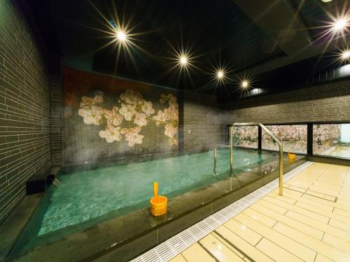 Super Hotel Lohas Ikebukuro-Eki Kitaguchi - Guest Reviews and Highlights