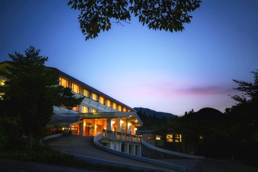 Takamiya Hotel Bonari No Mori Review