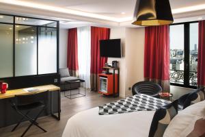 Terrass Hotel - Elegant Room Features
