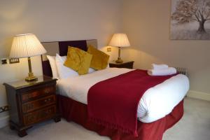 The Angel Posting House & Livery - Luxurious Room Features