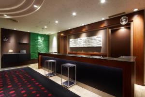 The B Hachioji - Dining and Amenities