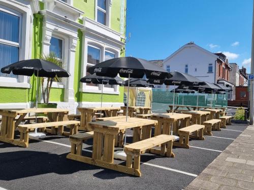 The Beechfield Hotel - Dining and Breakfast