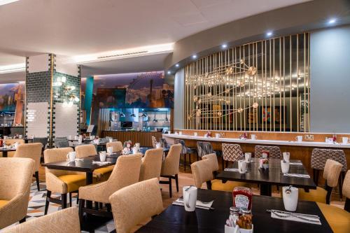 The Cumberland, London - Amenities and Facilities