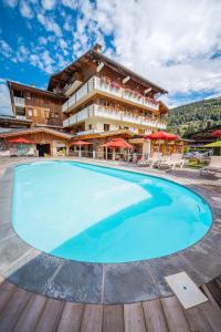 The Fields - Nearby Attractions and Activities