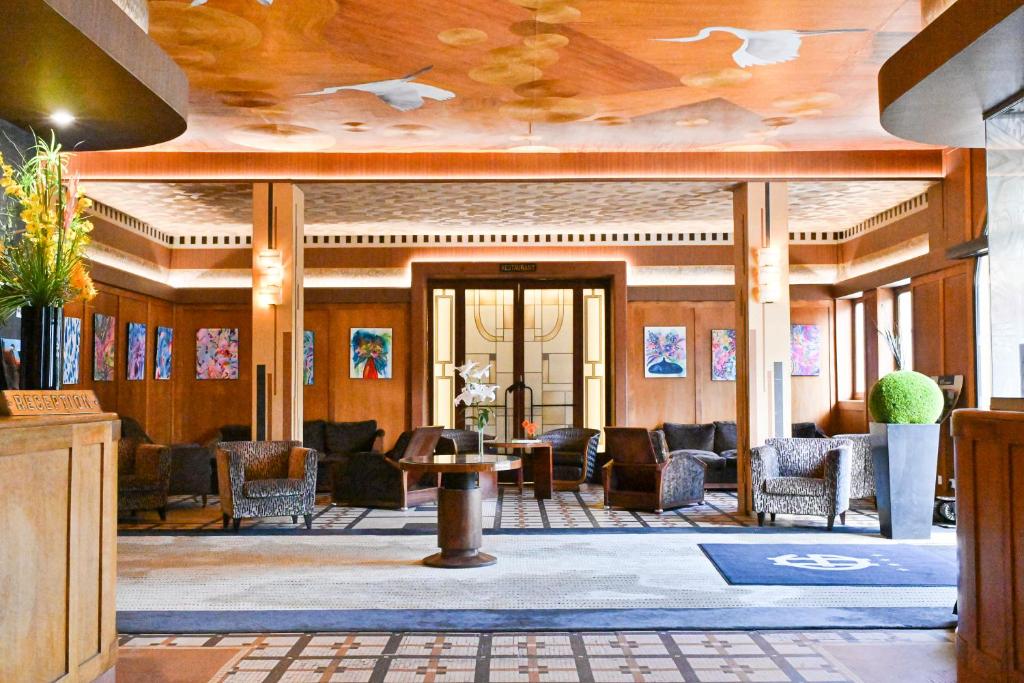 The Grand Hotel - Exceptional Facilities and Amenities