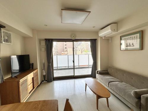 The Great Man's Black Gate Market Incident, 1 Minute After Japan's Takamatsu Station Incident, 2 Minutes After the Road Section's Difficulty in the Heart of the Kinsui Bridge Incident Zone - Guest Reviews and Ratings