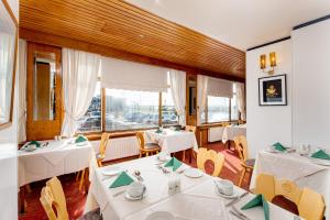The Headlands - Amenities and Facilities