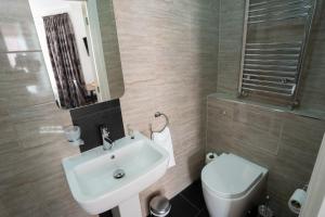 The Hop Inn - Amenities and Facilities
