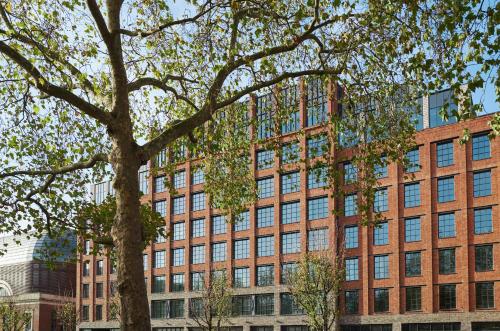 The Hoxton, Shepherds Bush - Amenities and Services