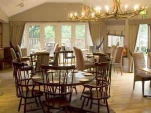 The Percy Arms - Dining Options