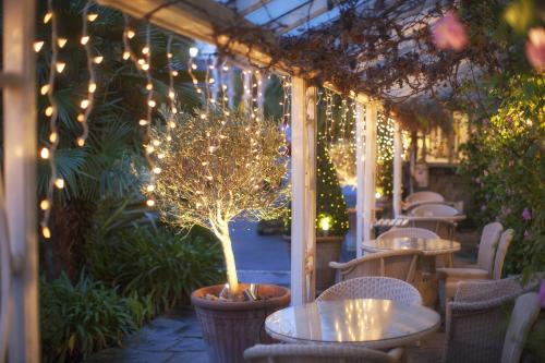 The Royal Hotel - Dining Experiences