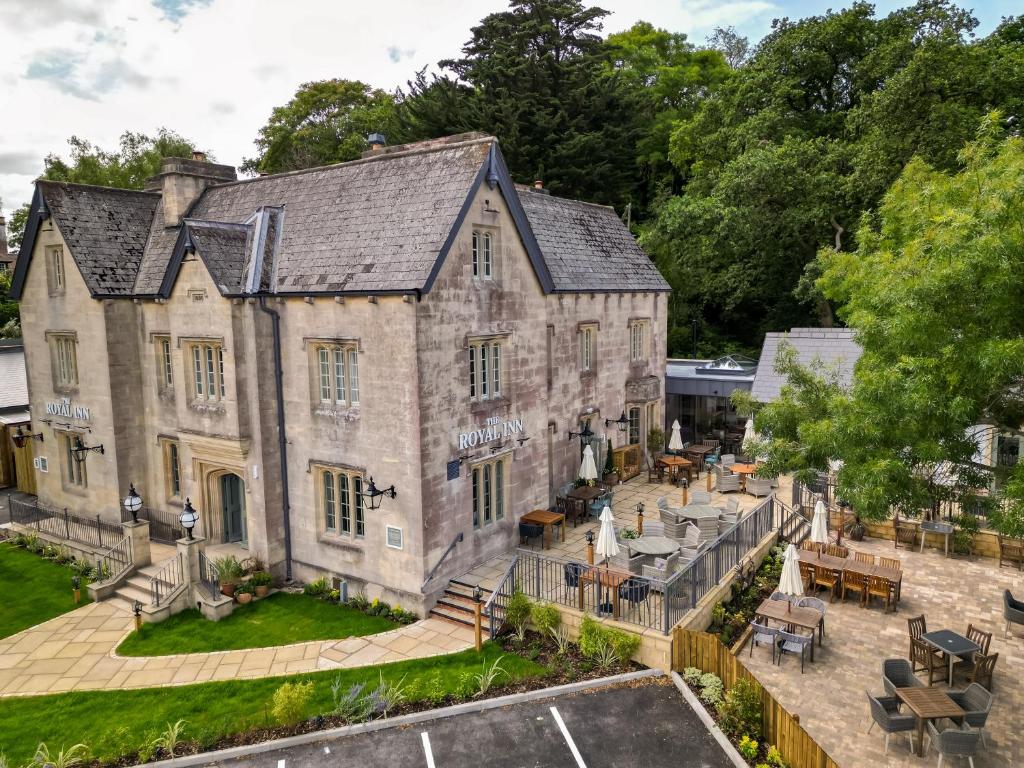 The Royal Inn by Chef & Brewer Collection Review