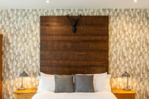 The Royal Oak - Dining and Facilities