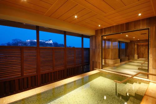 The Shiroyama Terrace Tsuyama Villa - Dining Experiences
