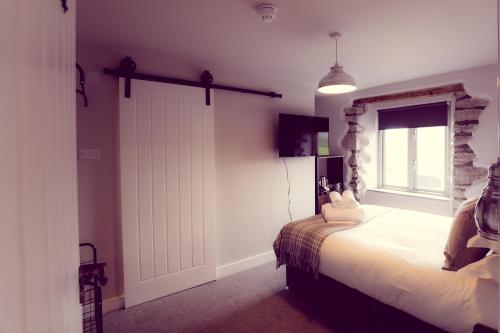 The Tavern at Hale - Guest Experience and Reviews