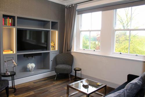 The West Park Hotel - Guest Services and Accessibility