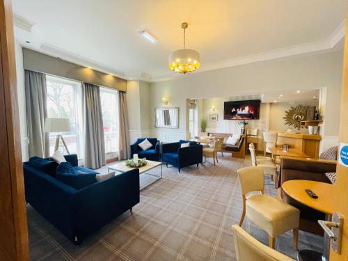 The Westlynne Hotel & Apartments - Dining and Catering