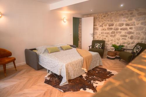 The Wine Museum - the Apartment - Guest Experience Highlights