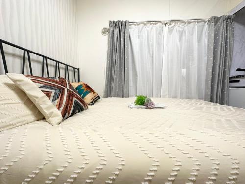 The Xinshi District Is Only a 10-Minute Walk to Xinshi, While It Takes 4 Minutes to Walk to the New Dakebao Area, Which Is Completely Renovated - Nearby Landmarks and Attractions