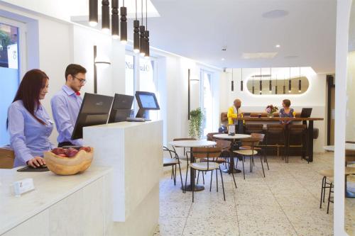 The Z Hotel Trafalgar - Amenities