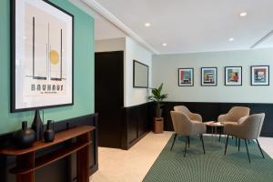 Timhotel Nation - Hotel Amenities and Services