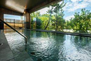 Tokiwa Hotel - Amenities and Features