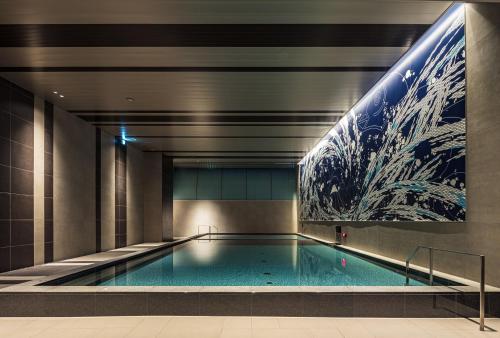 Tokyo Bay Shiomi Prince Hotel - Accommodations and Amenities