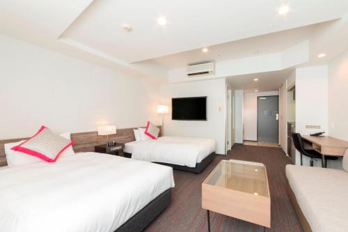 Tokyu Stay Gotanda - Location and Transportation