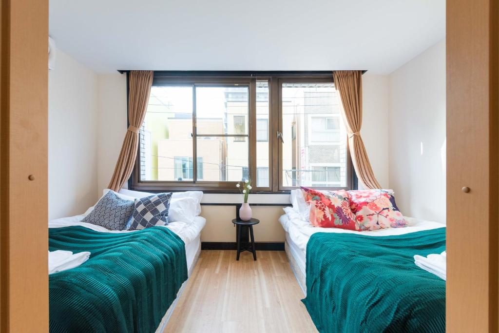 TORA HOTEL Tokyo Ueno Bunkhouse D - Location and Accessibility