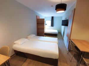 Torcy Apartment Hotel - Guest Experience and Amenities