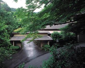 Tsubaki - Accommodation Options